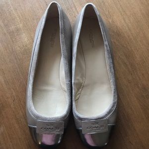 Coach flats